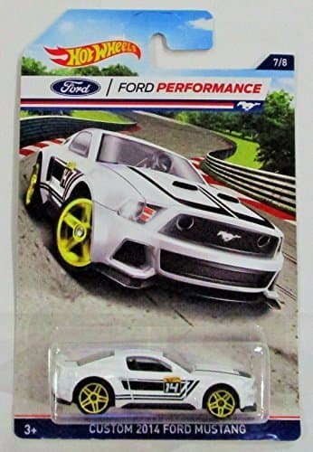 Hot Wheels Ford Performance White Custom 2014 Ford Mustang 7/8