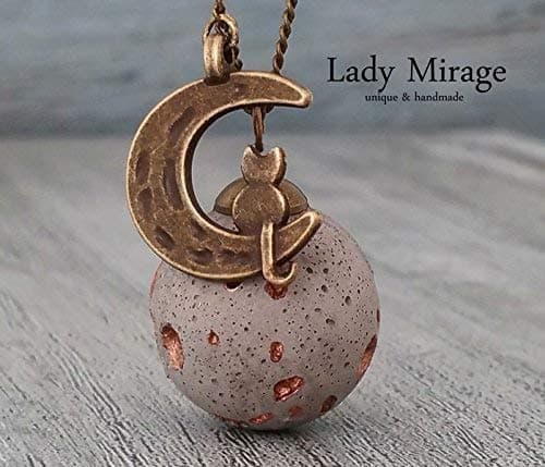 Cat & Moon - Concrete Necklace