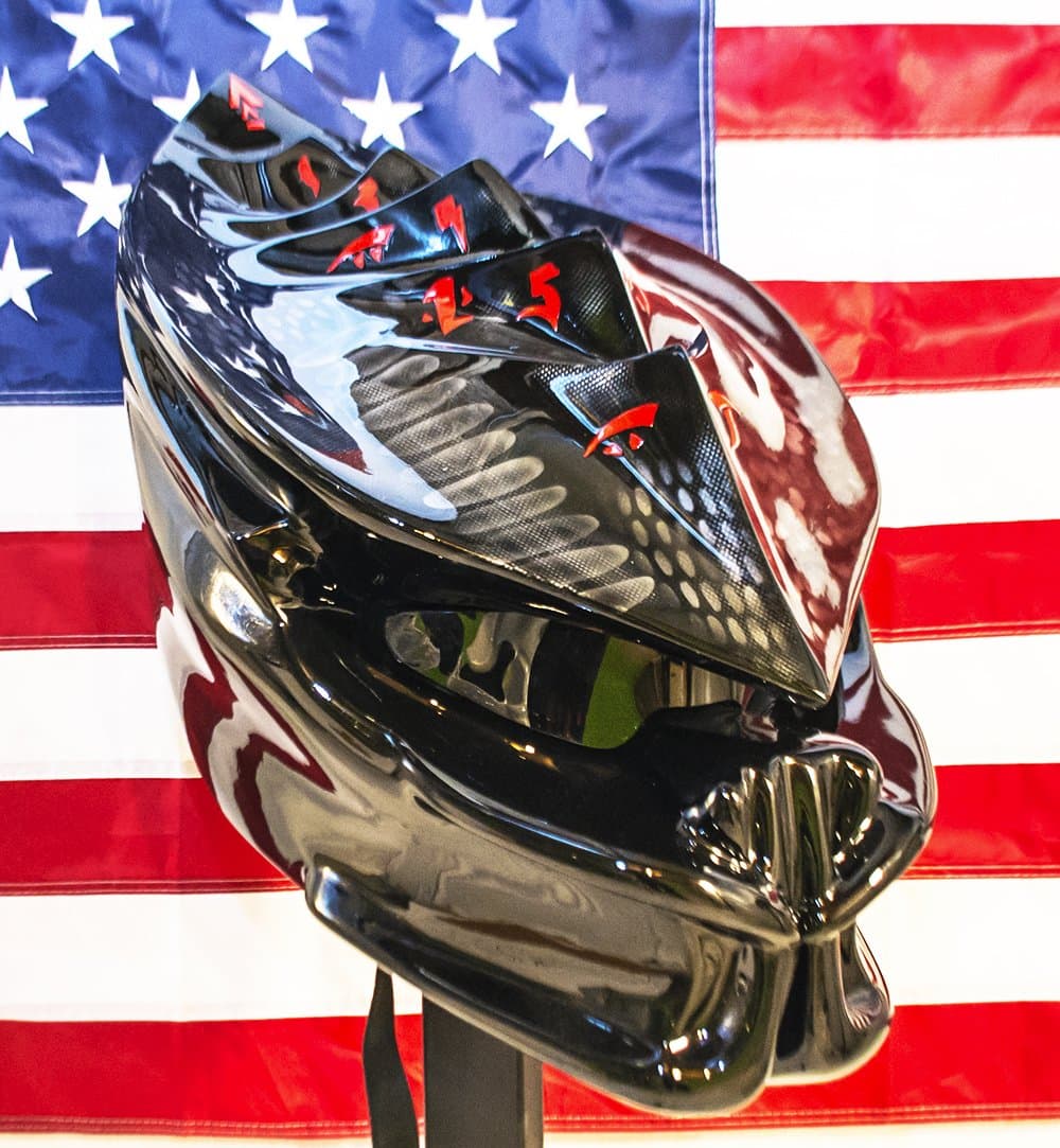 predator helmet dread-less feather-lite blk airbrushed tri-lasers (xl)