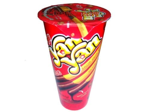 Meiji Yan Yan Choco Cream Sticks Snack