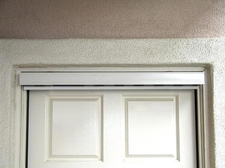 Pull-Down Retractable Screen Door - 35.25" Striped