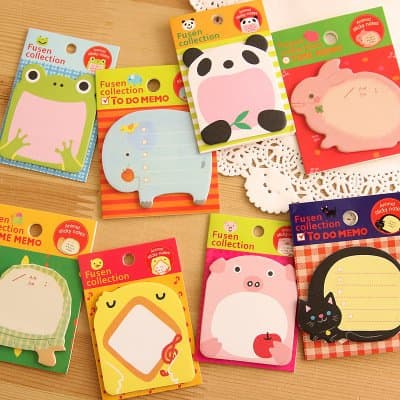 Sticky Notes, 8-Packs Self Sticky Notes in Different Shapes, Creative Self-Stick Notes Colorful Super Sticky Notes, Memo Notes for Students, Home, Office -Easy Post and Use (Animal)