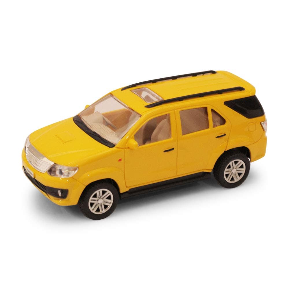 Toys Plastic Fortuner Pull Back Car, 1 Pull Back Car, Assorted Colour