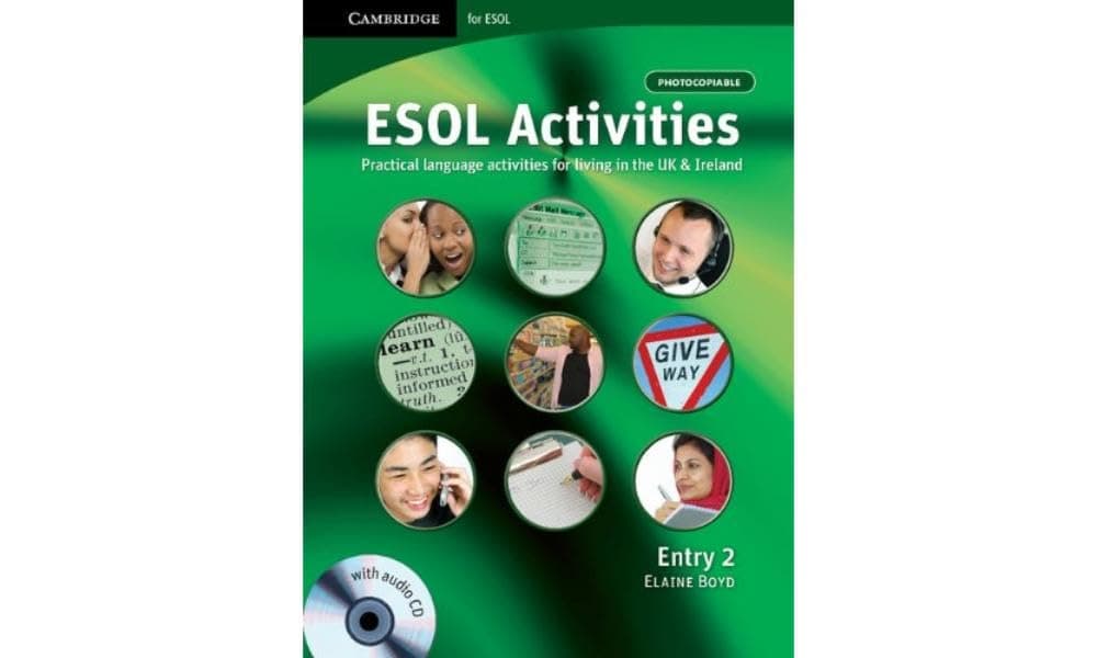 ESOL Activities Entry 2: Practical Language Activities for Living in the UK and Ireland (Cambridge for ESOL) Paperback – Audiobook, 14 Aug. 2008