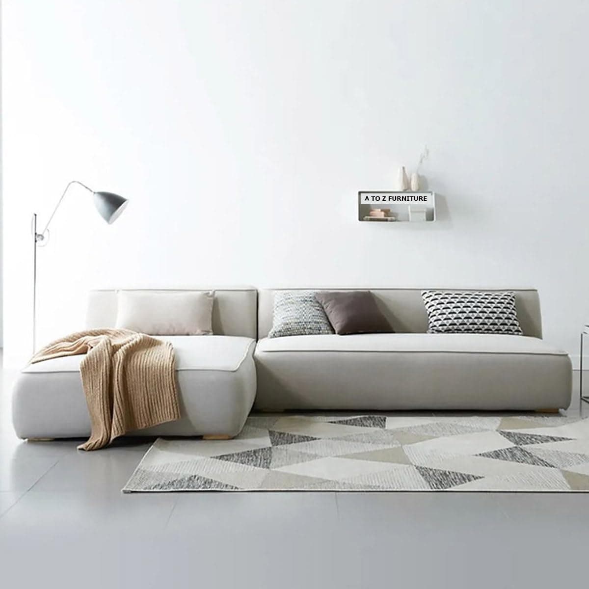 Modern L‑Shaped Sectional Sofa – Light Beige Fabric | Interchangeable Chaise | Space‑Saving Living Room Sofa