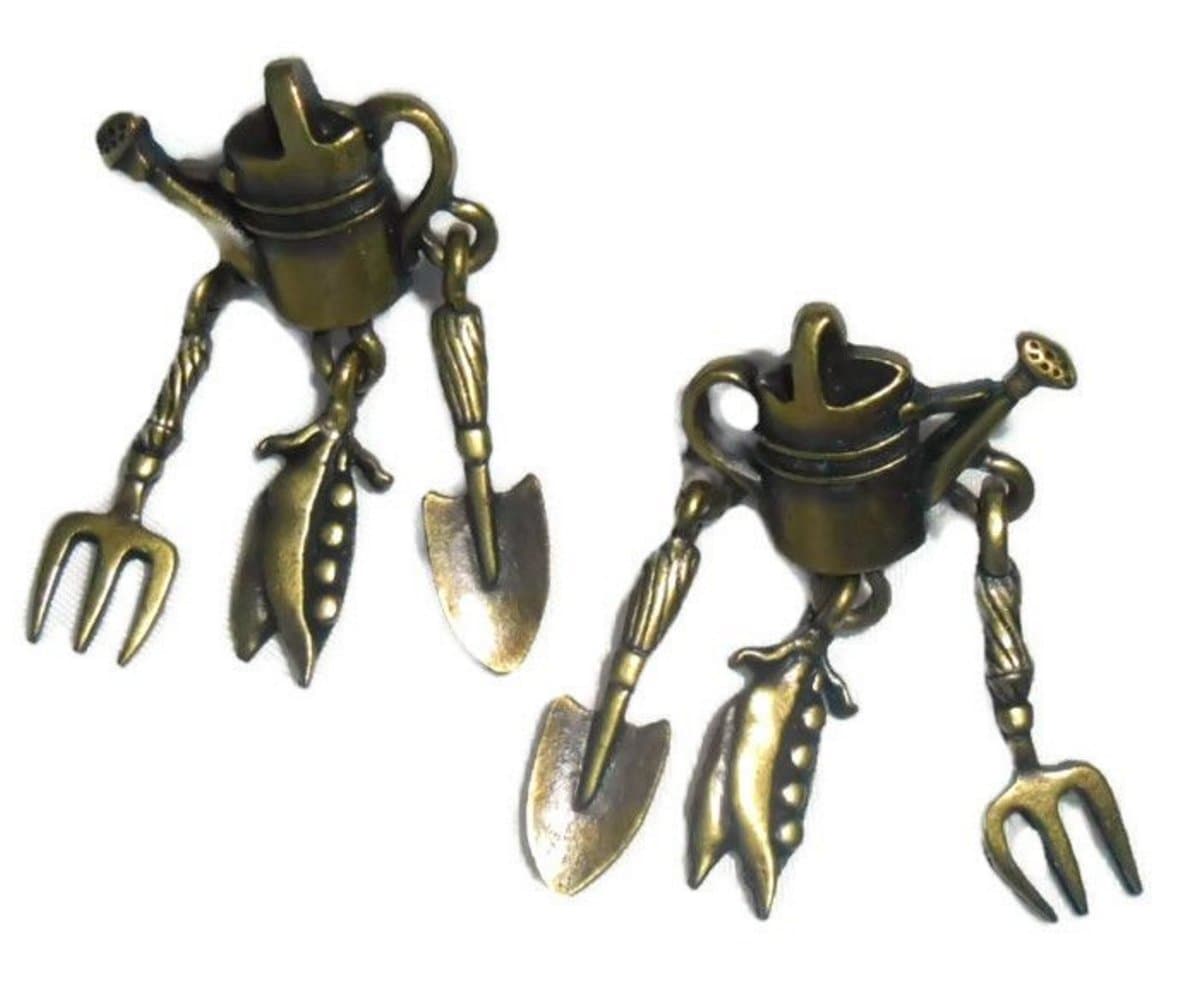 Gardening Artifacts Post Style Dangling Earrings 1.5