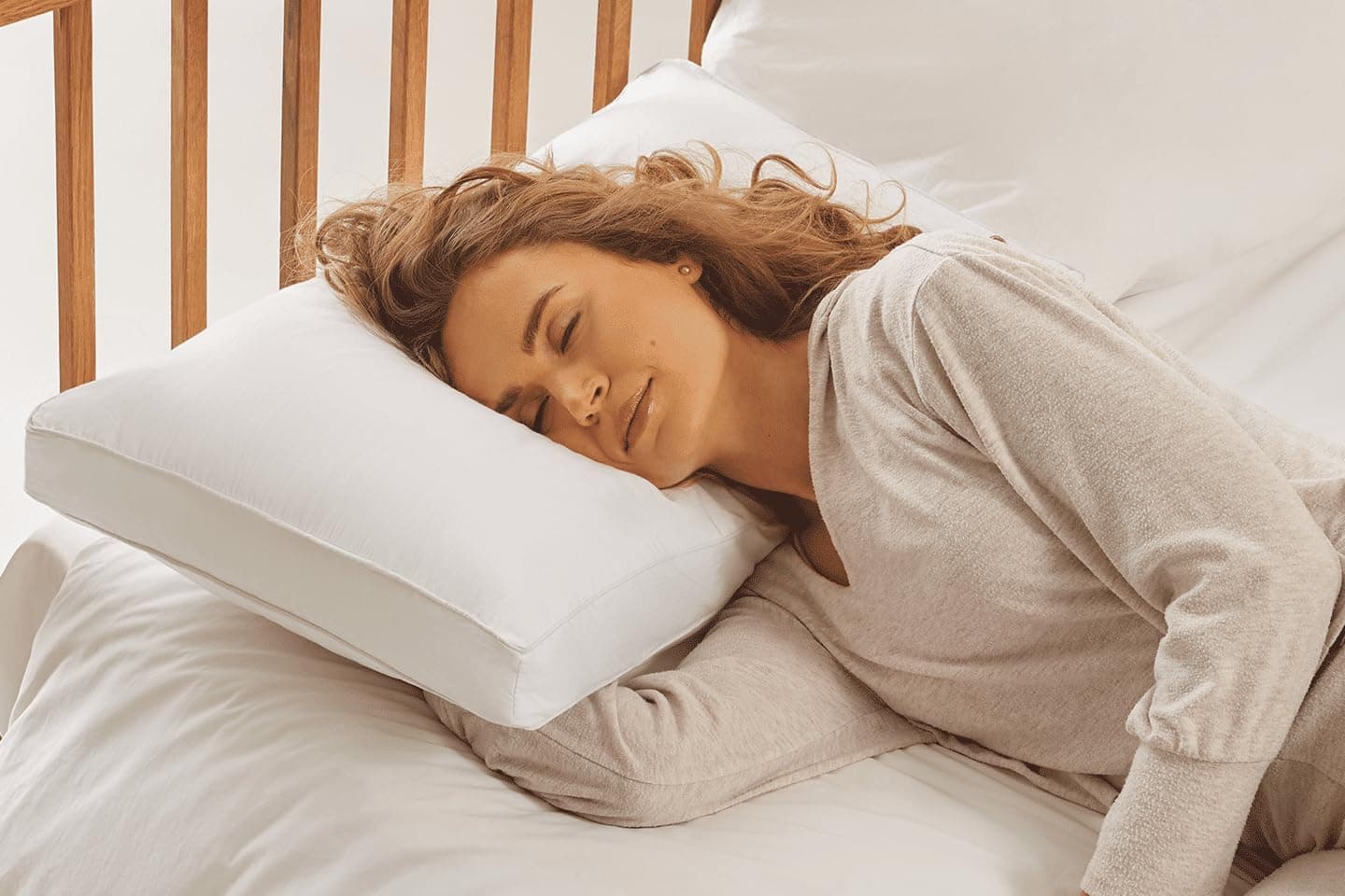 Kally Ultimate Side Sleeping Pillow - Best Boxed Shaped Pillow for Neck Support & Side Sleeping Position - Hypoallergenic Hollowfibre - 70 x 40cm, White