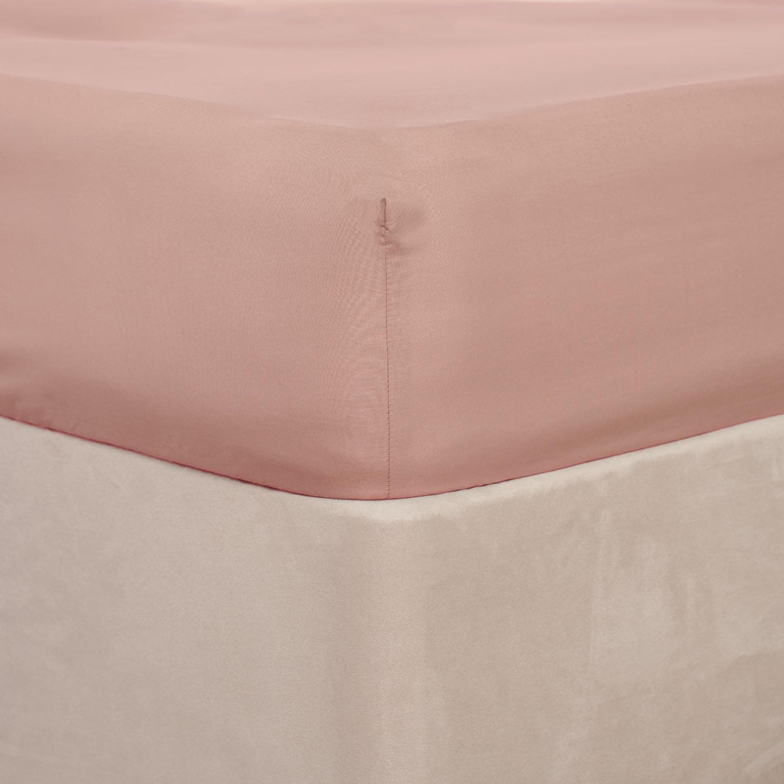 Brentfords Plain Dye Fitted Bed Sheet Non Iron Easy Care Microfibre, Blush Pink - King SizeOEKO-TEX STANDARD 100