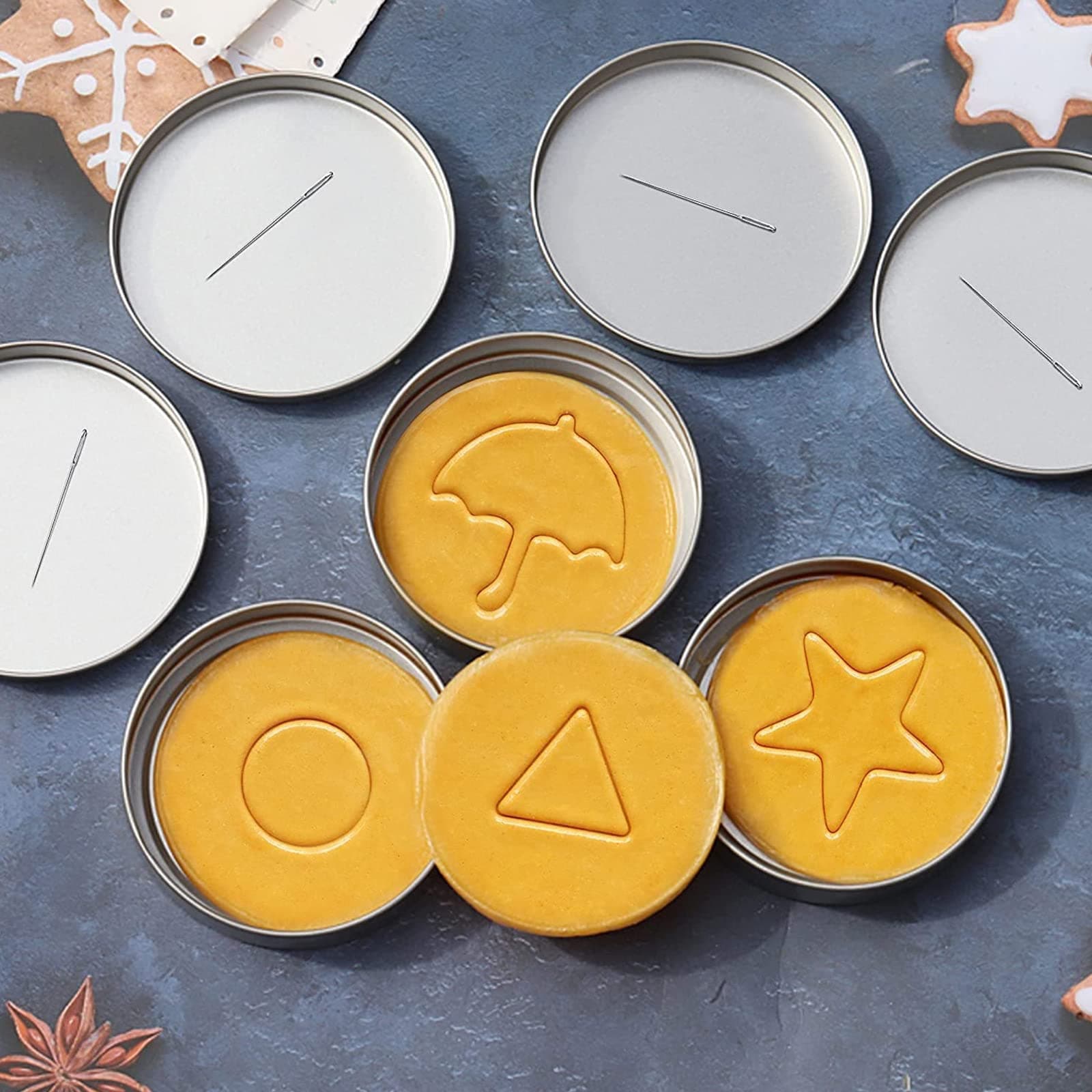 12PCS Squid Cookie Mold Kit, 4 Disk Set for Cookie Presses, Hot 2021 Tv Korea Game Party Props, Biscuit Sandwich Candy Making Tools for Halloween Christmas