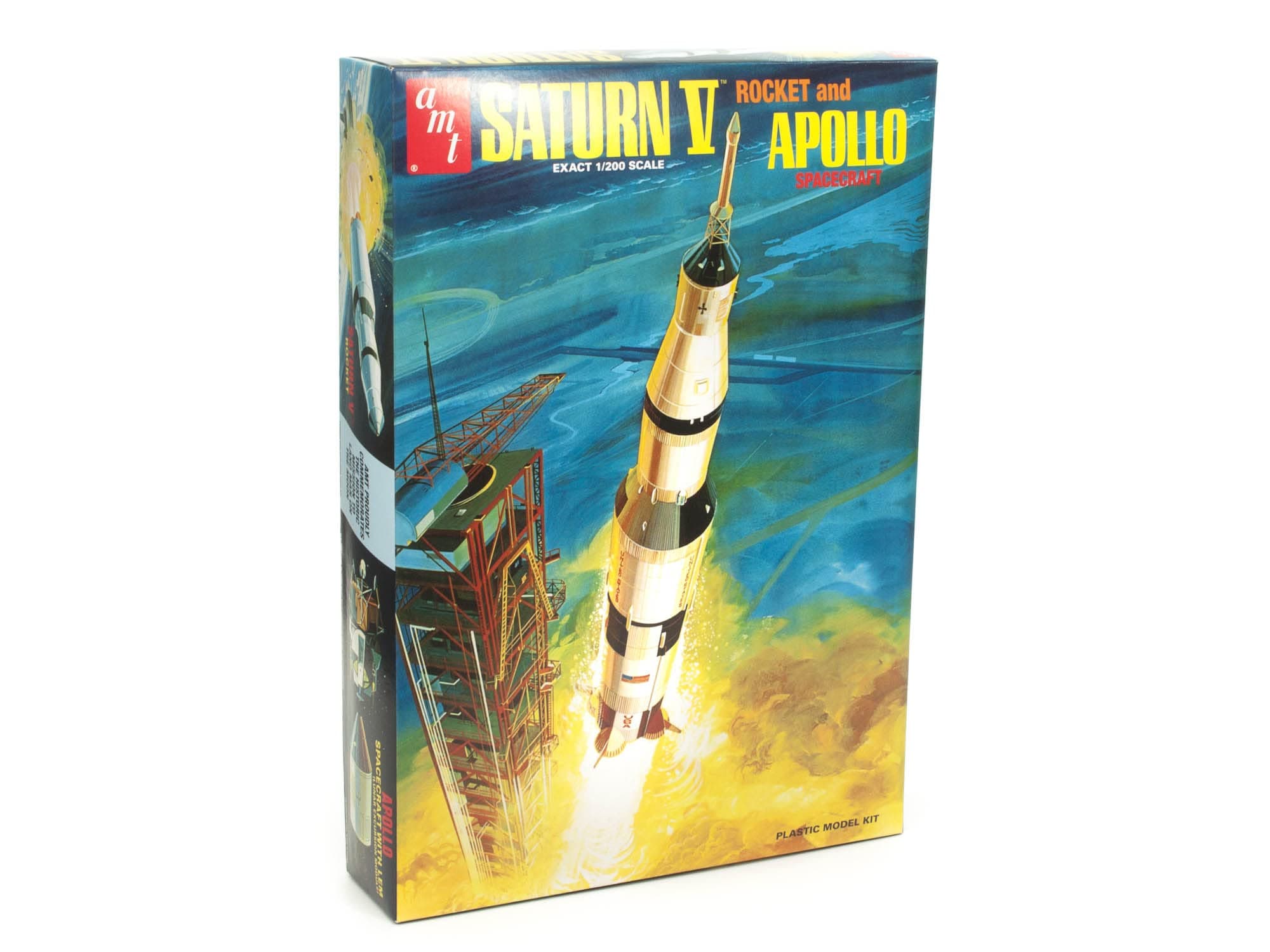 AMT1174 1:200 Saturn V Rocket