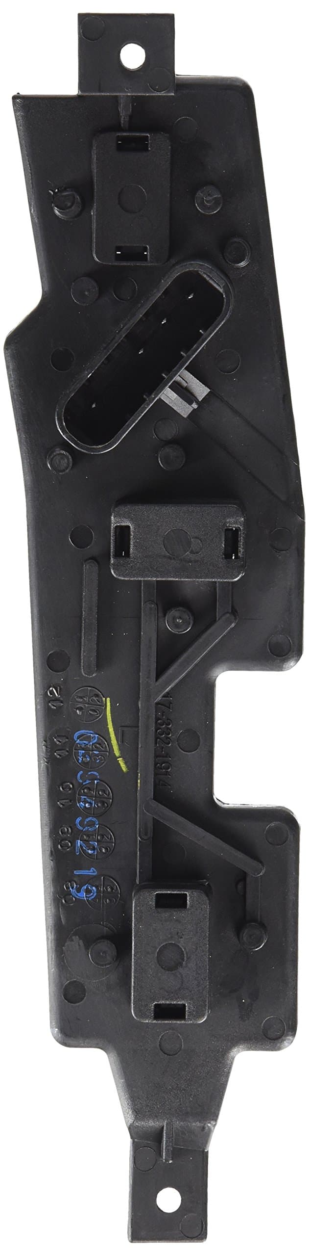 17-332-1914LB Replacement Driver Side Tail Light Housing (This product is an aftermarket product. It is not created or sold by the OE car company)