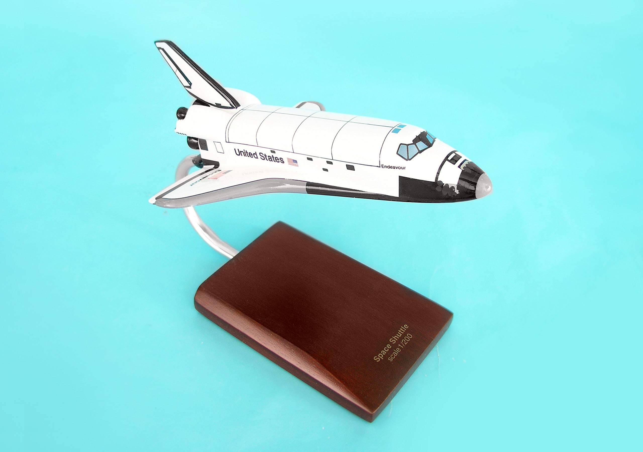 Executive Series Display Models E4920 Orbiter 1 200 Endeavor