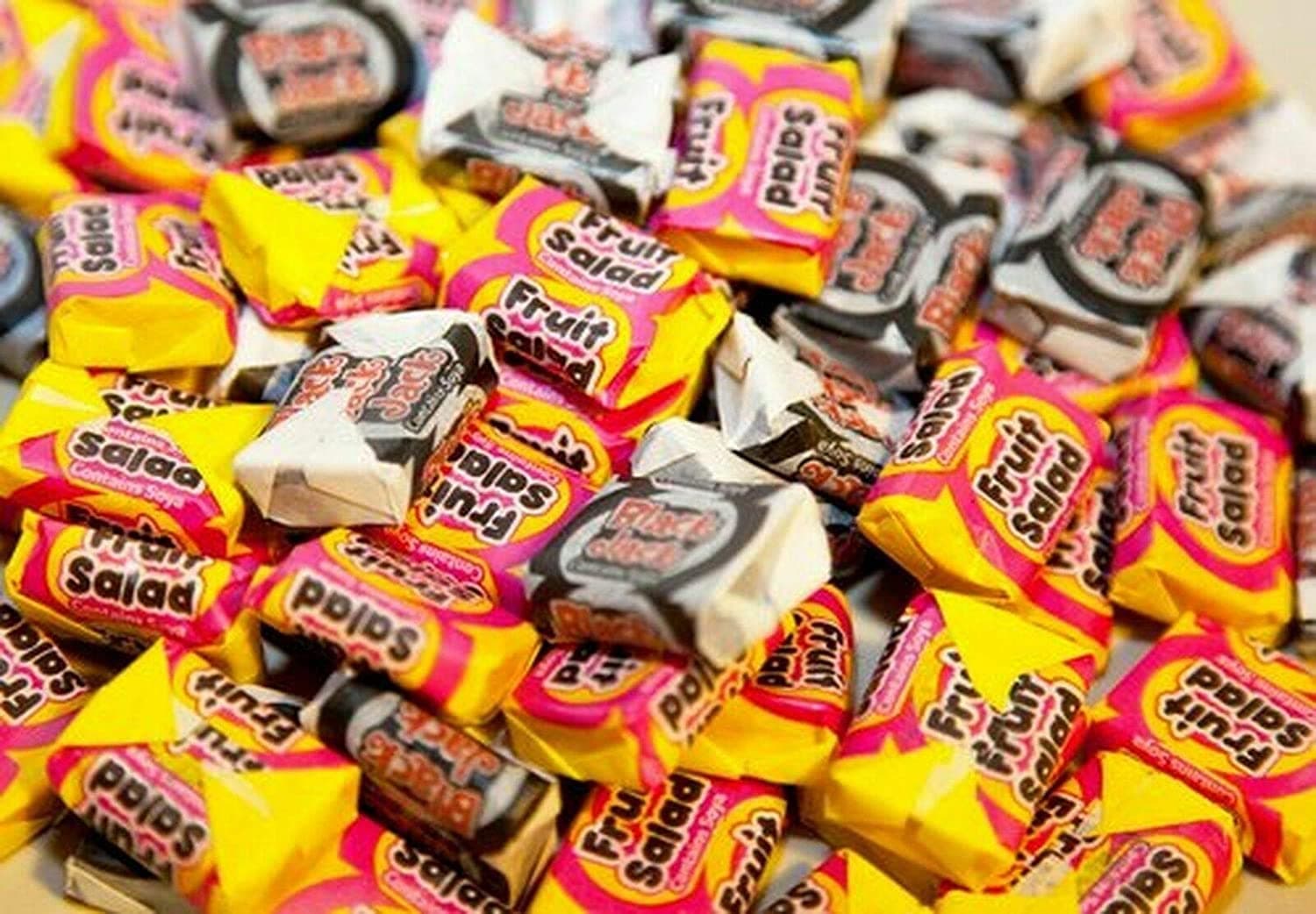 Fruit Salad and Black Jacks Sweets - 1 Kilo Bulk Bag - 1KG - Assorted Sweet Pick and Mix for Parties, Gifts, and Sharing.
