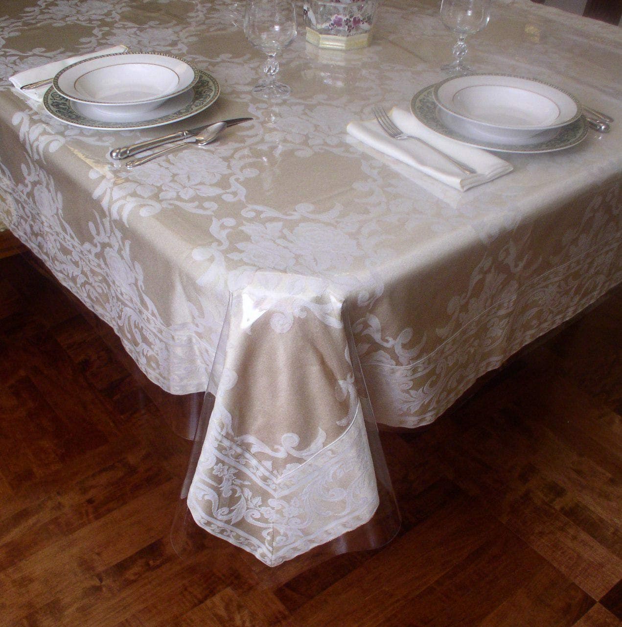 Crystal Clear Tablecloth Cover - Vinyl Table Protector (60" x 108" Oblong)