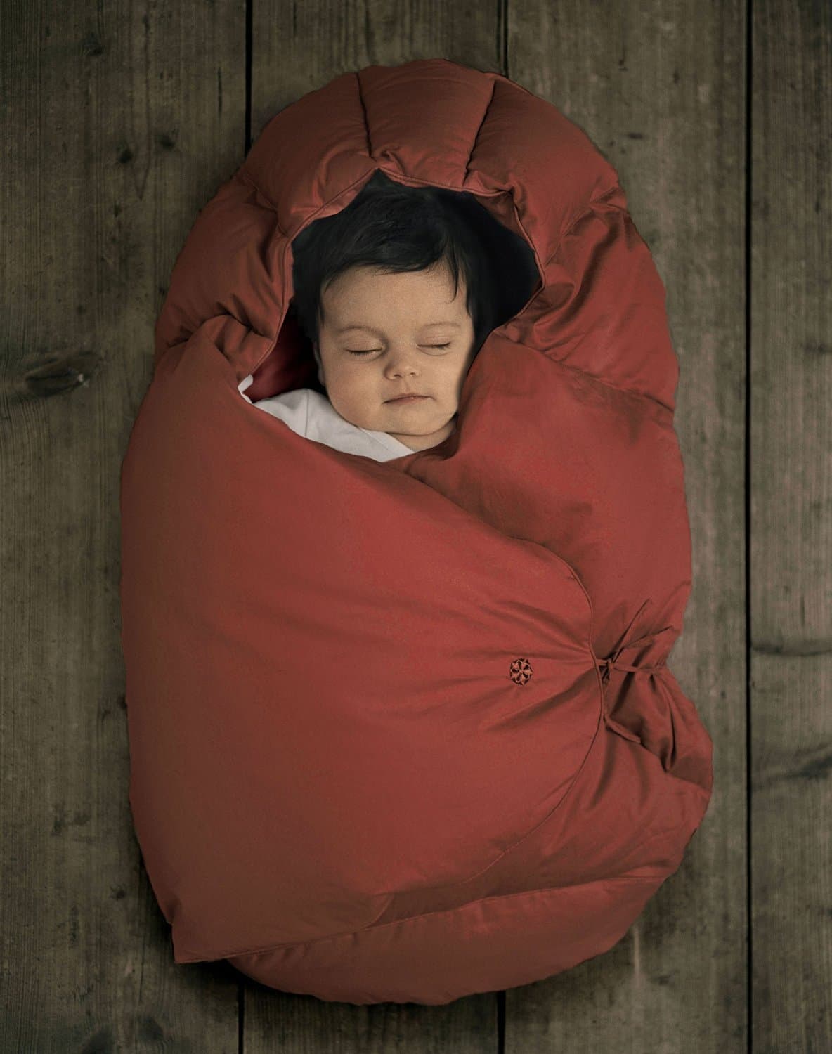 Baby Barolo Cocoon Bag (Red)