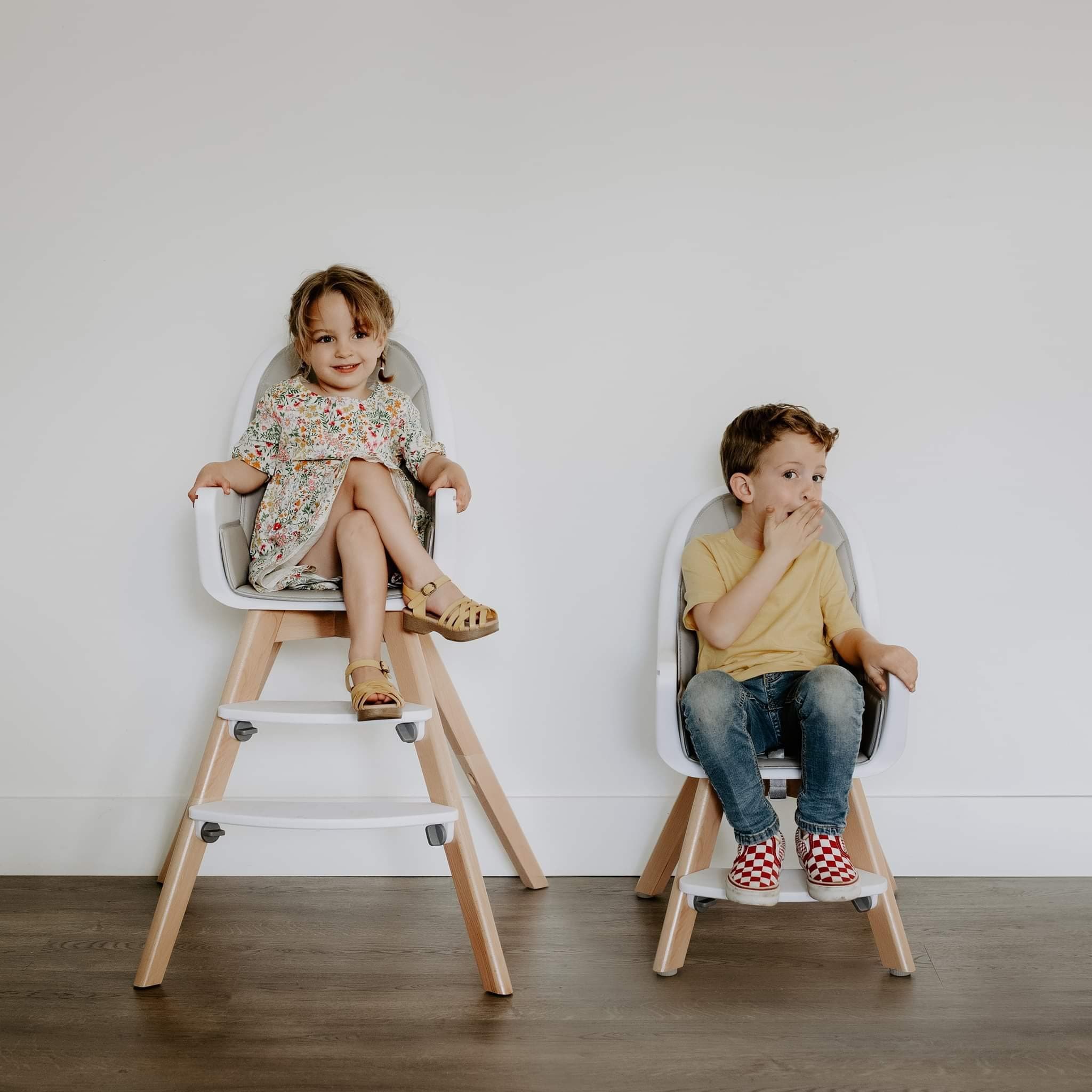 Seedling 2 Modern High Chair by Be Mindful
