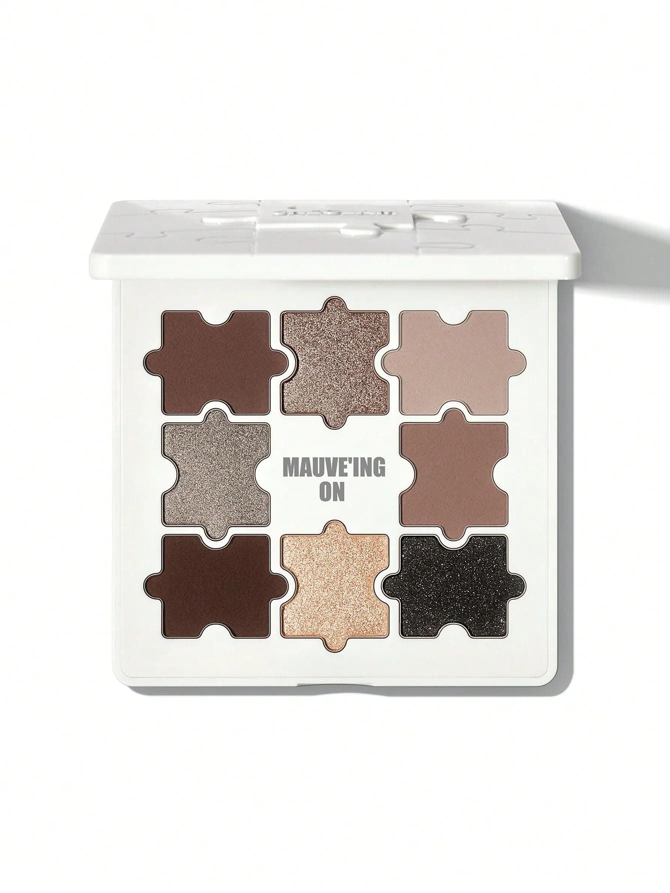 Jazy Jigsaw Eyeshadow Palette-Mauve'ing On