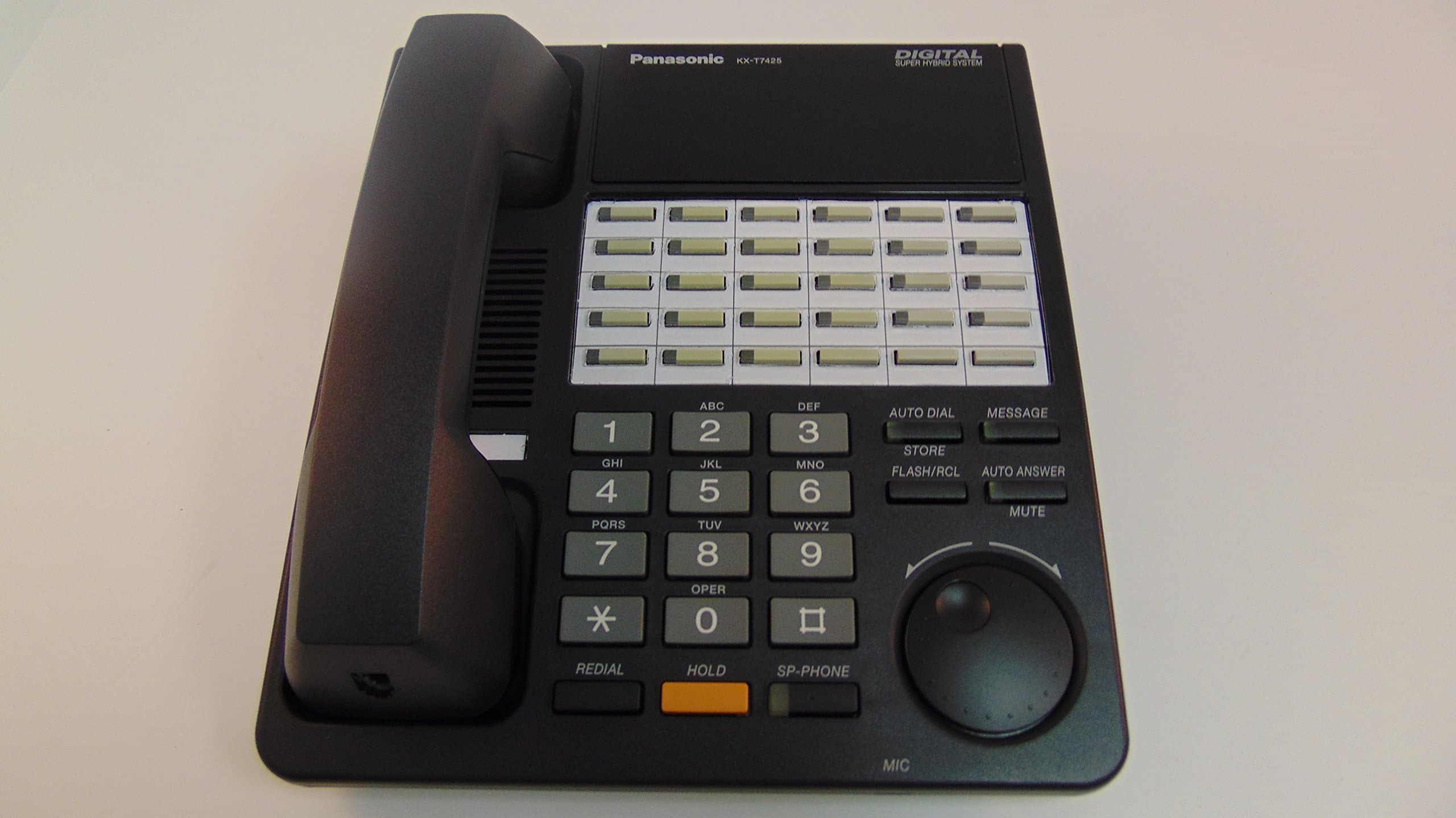 KX-T7425-B Black Phone