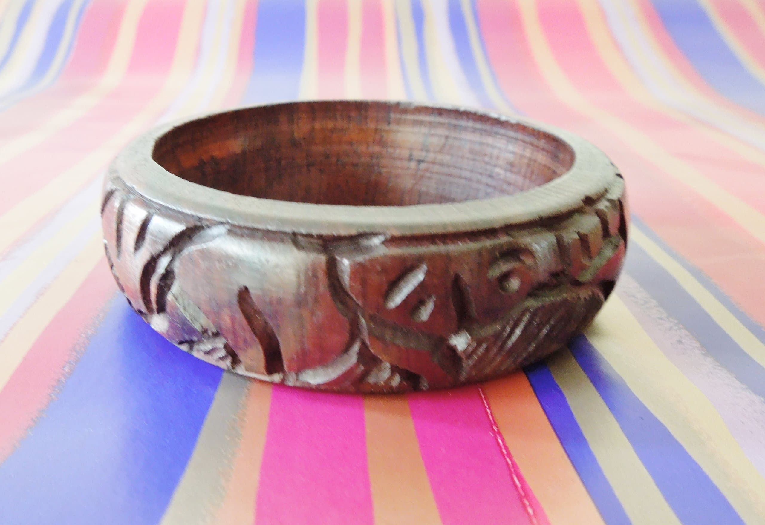 Hand Carved Dark Wood Ostrich Egg Stand