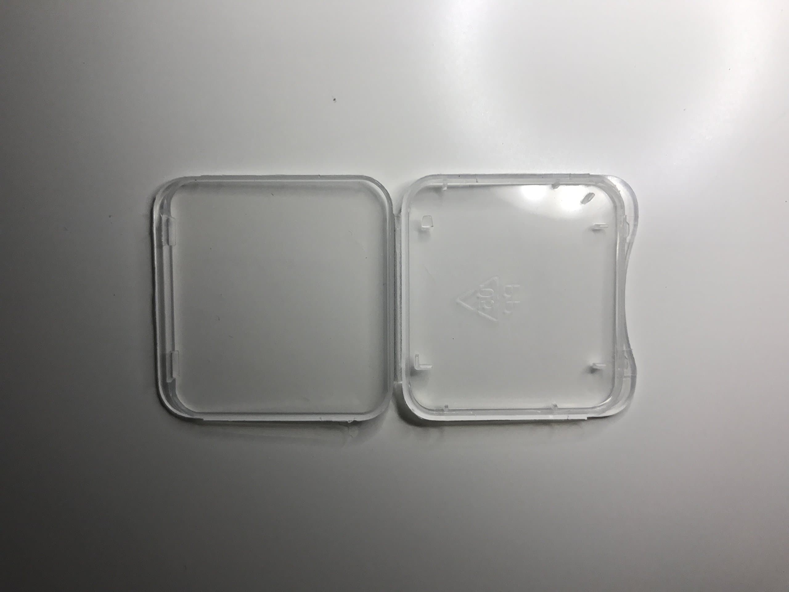 Shield101 50 Pack of SD MMC / SDHC PRO DUO Memory Card Plastic Storage Jewel Case (memory card NOT included) (1 3/8" x 1 3/8" x 1/4") (50 PACK)