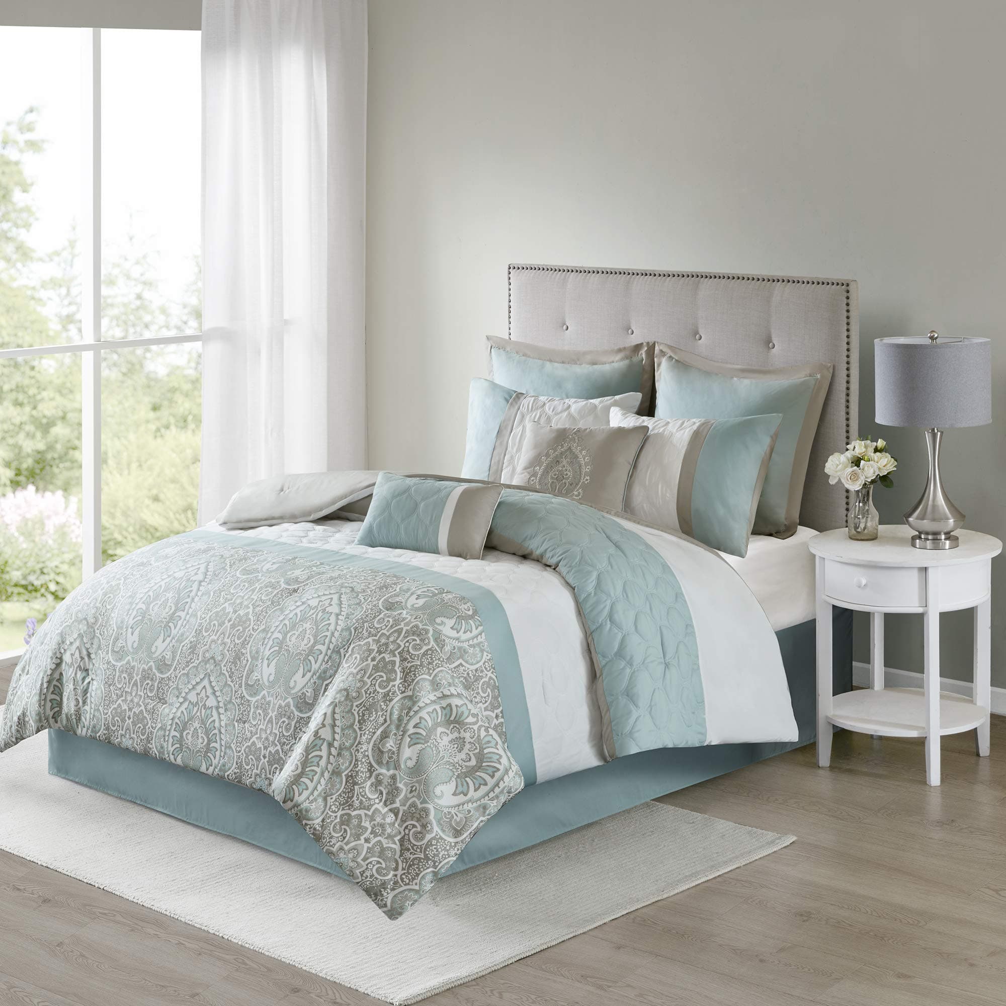 Luxe Quilted Comforter Set Modern Transitional Design, All Season Down Alternative Warm Bedding Matching Shams, Bedskirt, Decorative Pillow, King, Shawnee Scrollwork Seafoam