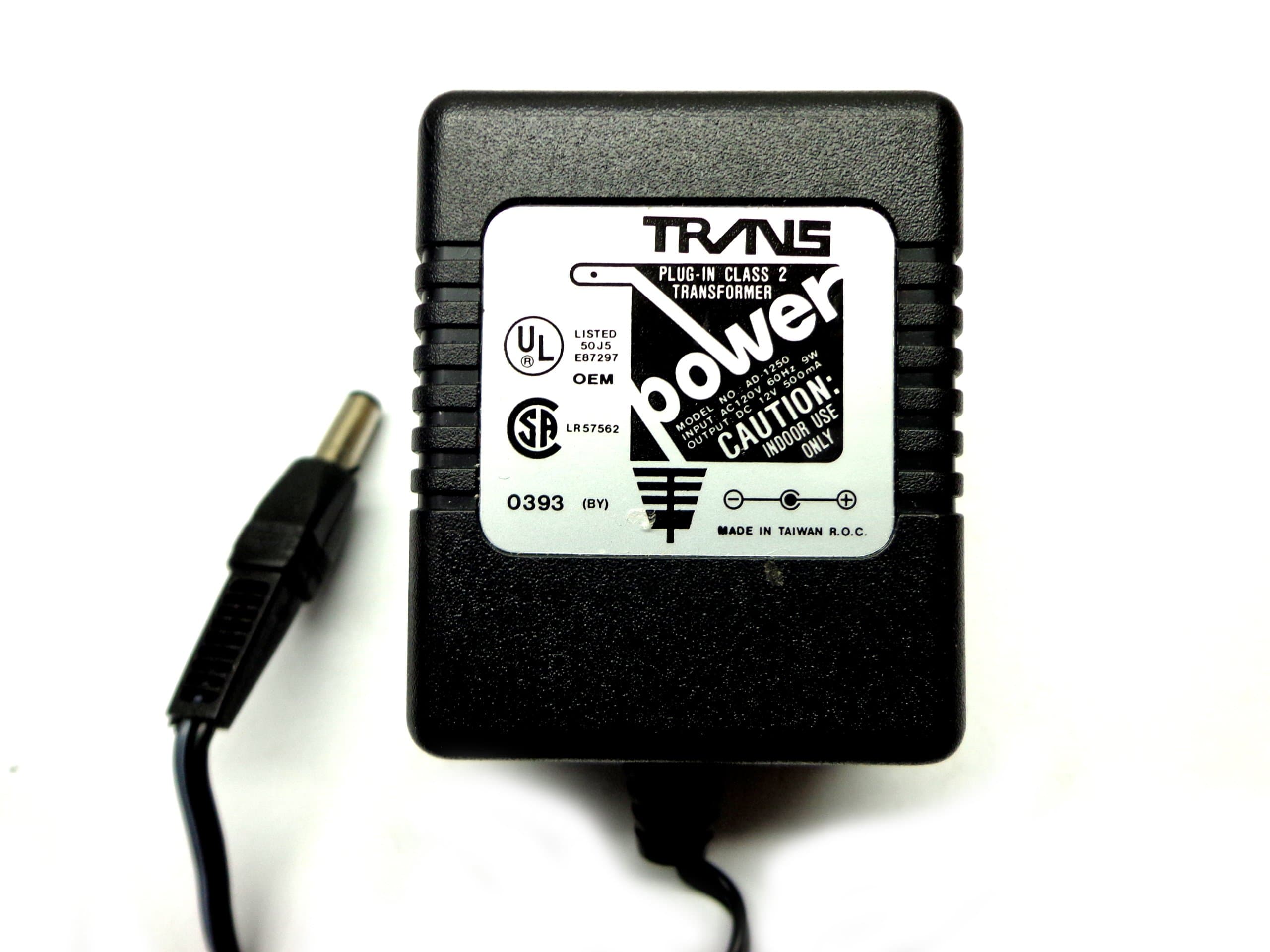 AC-DC Adapter 12VOLTS DC @ 500mA 2.1mm DC Power Plug Positive Center