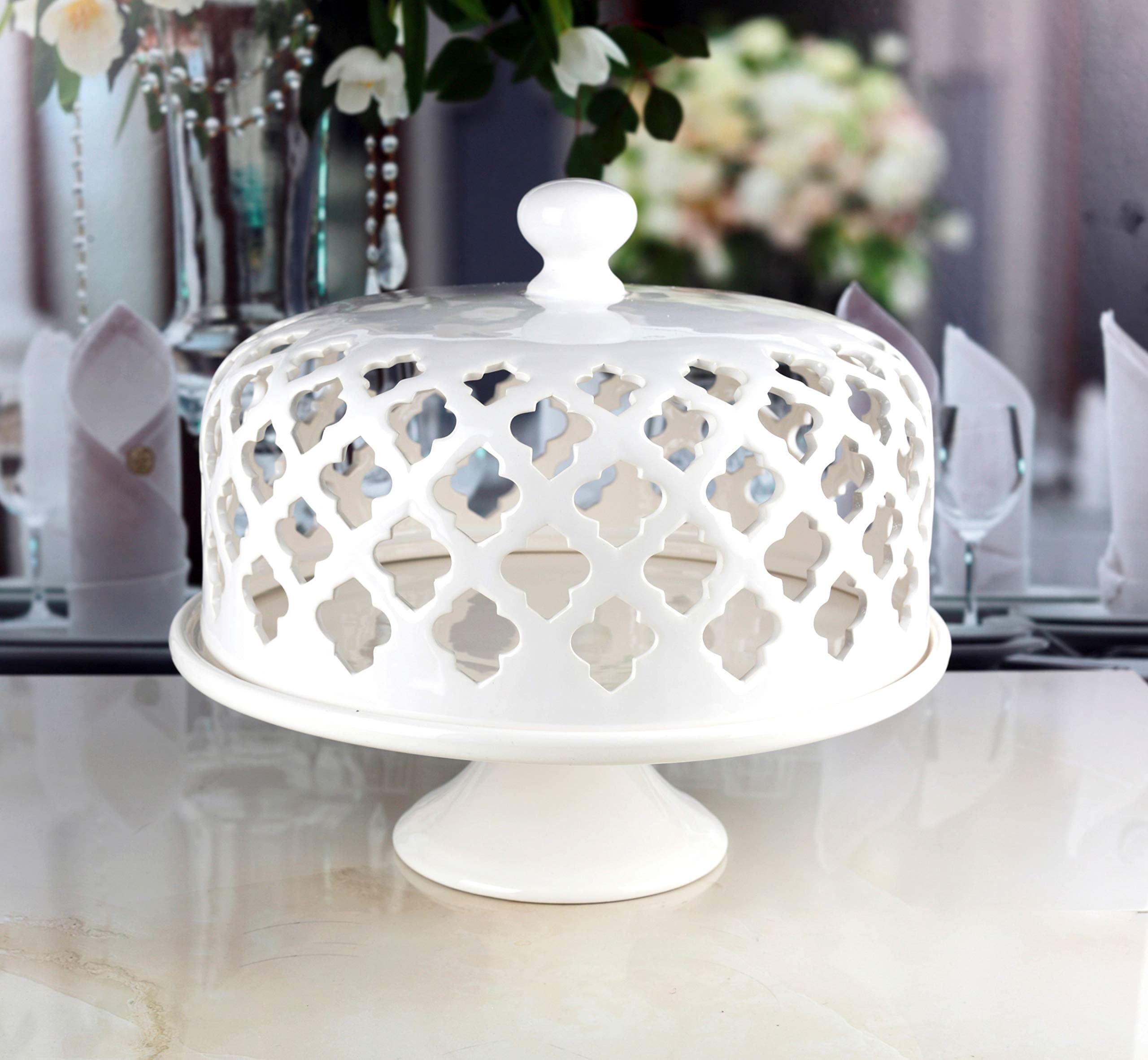 Circleware Quatrefolio Ceramic Cake Plate with Dome, Home and Kitchen Entertainment Food Serving Platter Stand for Fruit, Ice Cream, Dessert, Salad, Cheese, Candy, 11x11x11, White