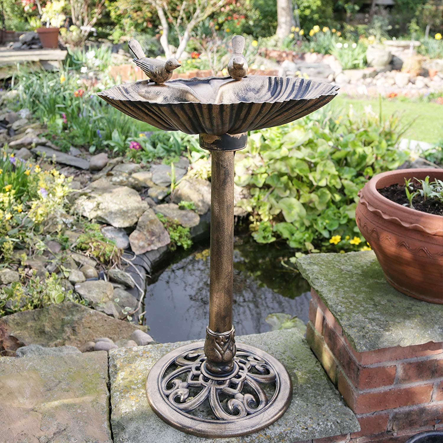 GardMax Bronze Effect Bird Bath Polyresin Oyster Shell Shape Table Free Standing Bath