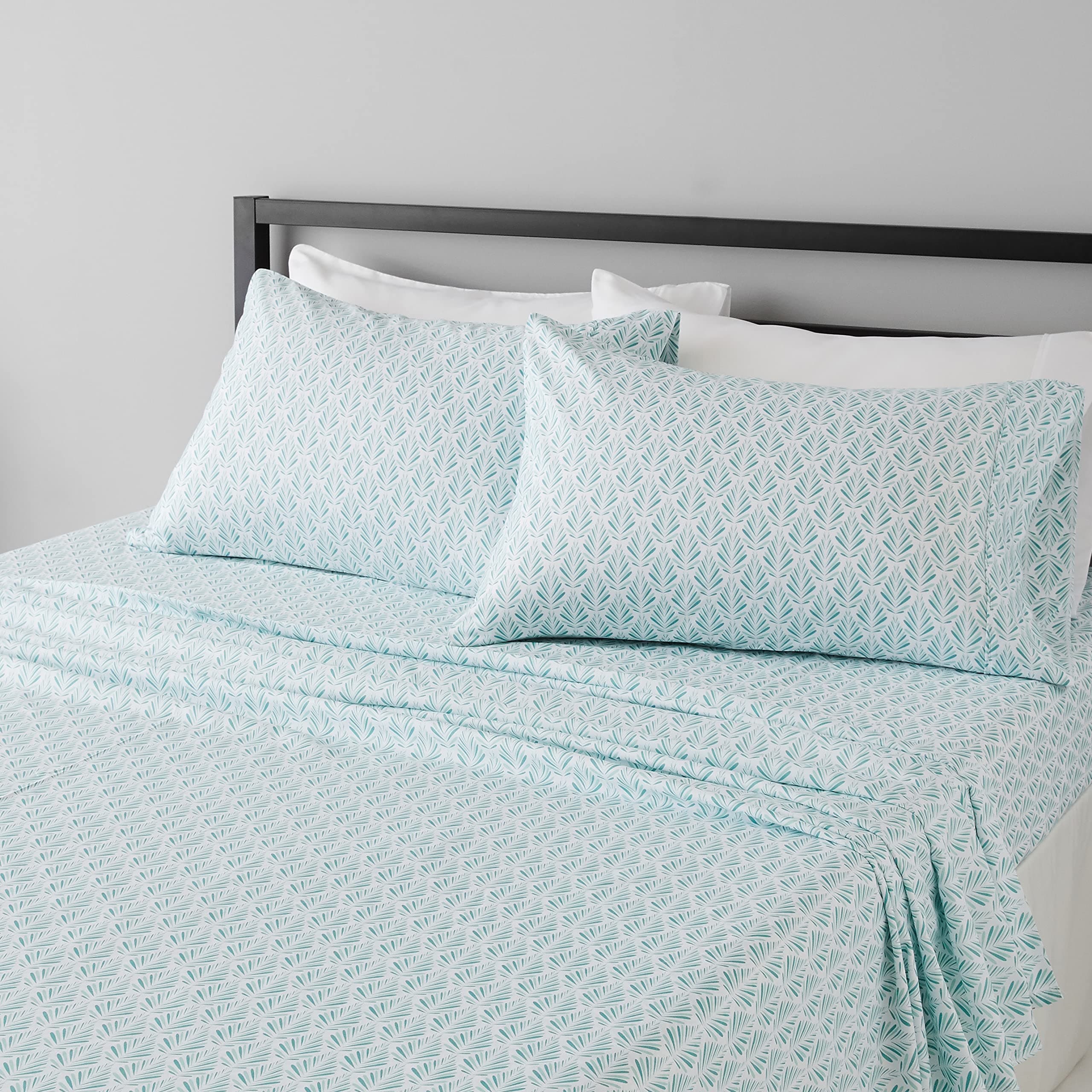 Lightweight Super Soft Easy Care Microfiber 4 Piece Bed Sheet Set With 35.56 CM Deep Pockets, Queen, Aqua Fern, Printed