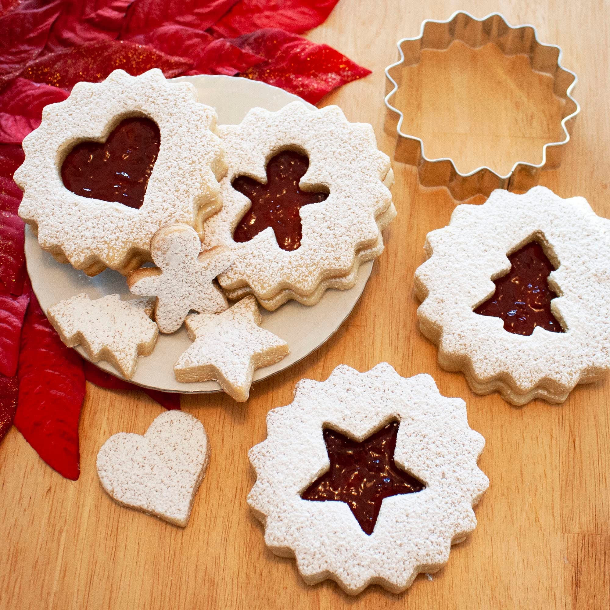 5-Piece Christmas Linzer Cookies Set