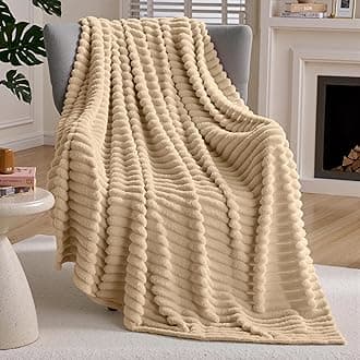 Joiedomi Brown Throw Blanket for Couch, Soft & Warm Brown Fleece Blankets Gifts for Women Mom, Cozy Cute Soft Throw 50x60 Inches
