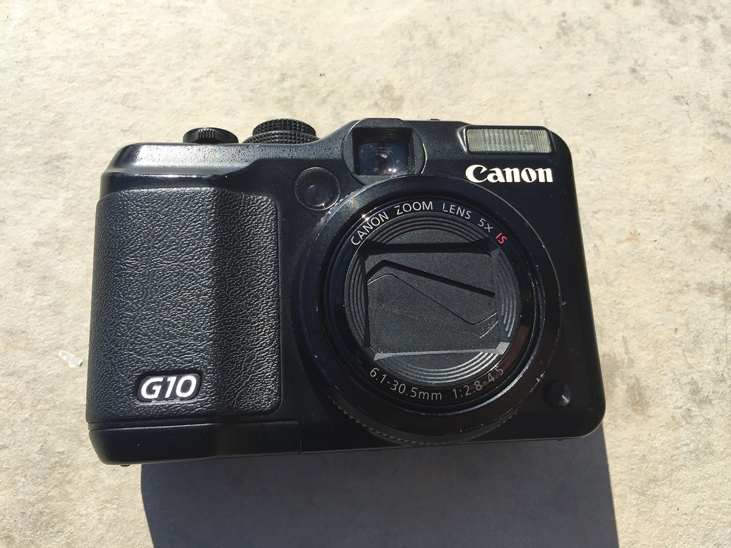 Canon Powershot G10 14.7MP Digital Camera with 5x Wide Angle Optical Image Stabilized Zoom