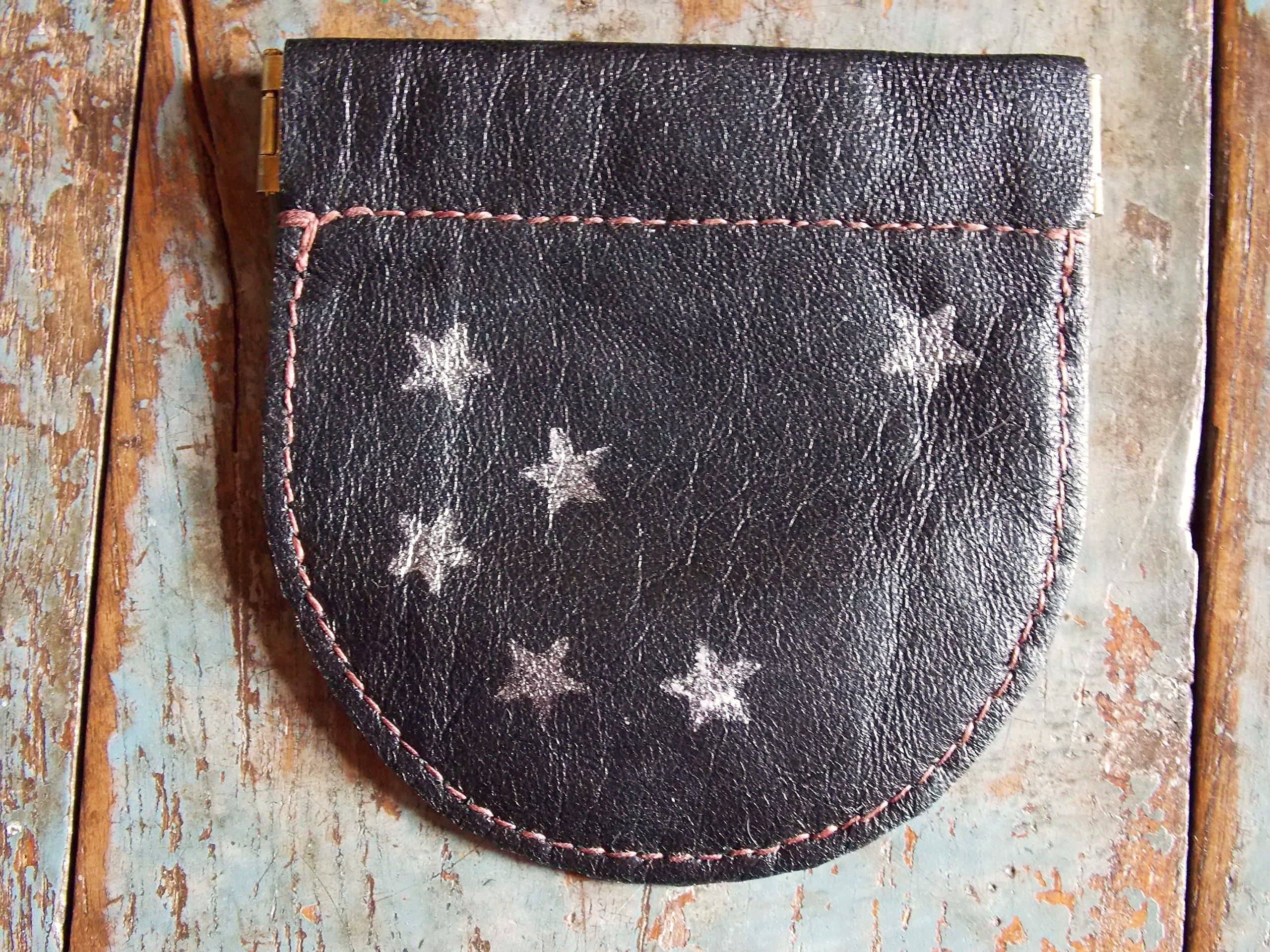 Coin pouch, recycled leather.
