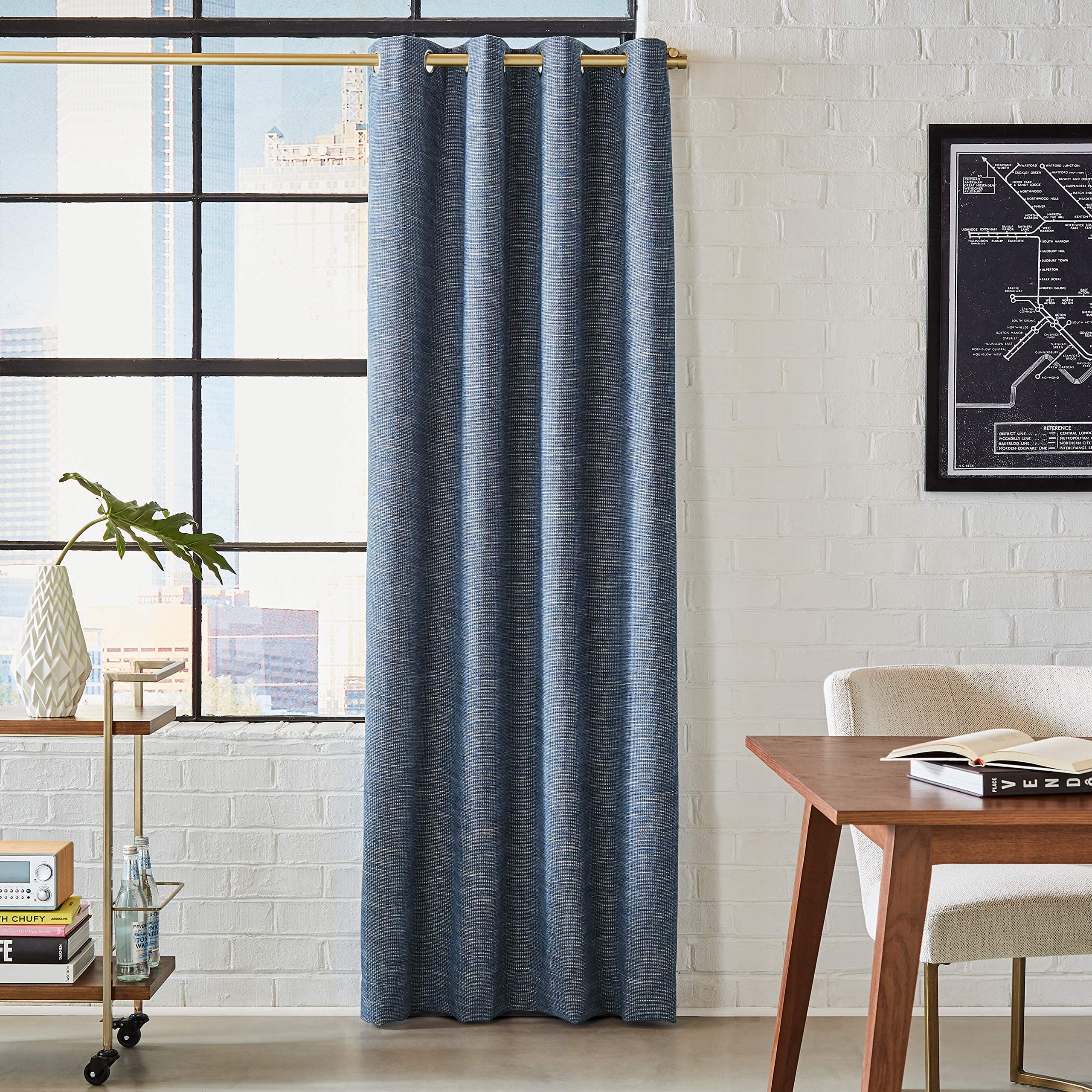 Amazon Brand – Rivet Modern Grommet Curtain Panel - 84 x 52 Inch, Navy
