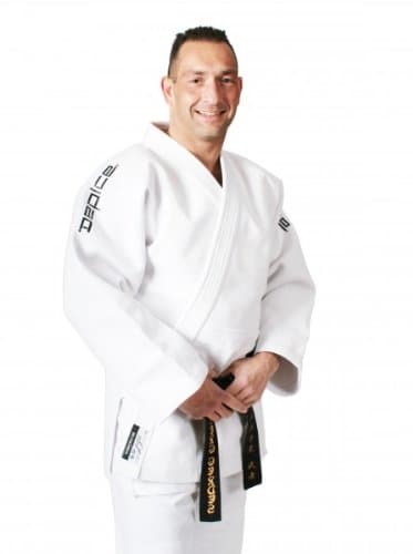DEPICE Jiyu White Judo uniform
