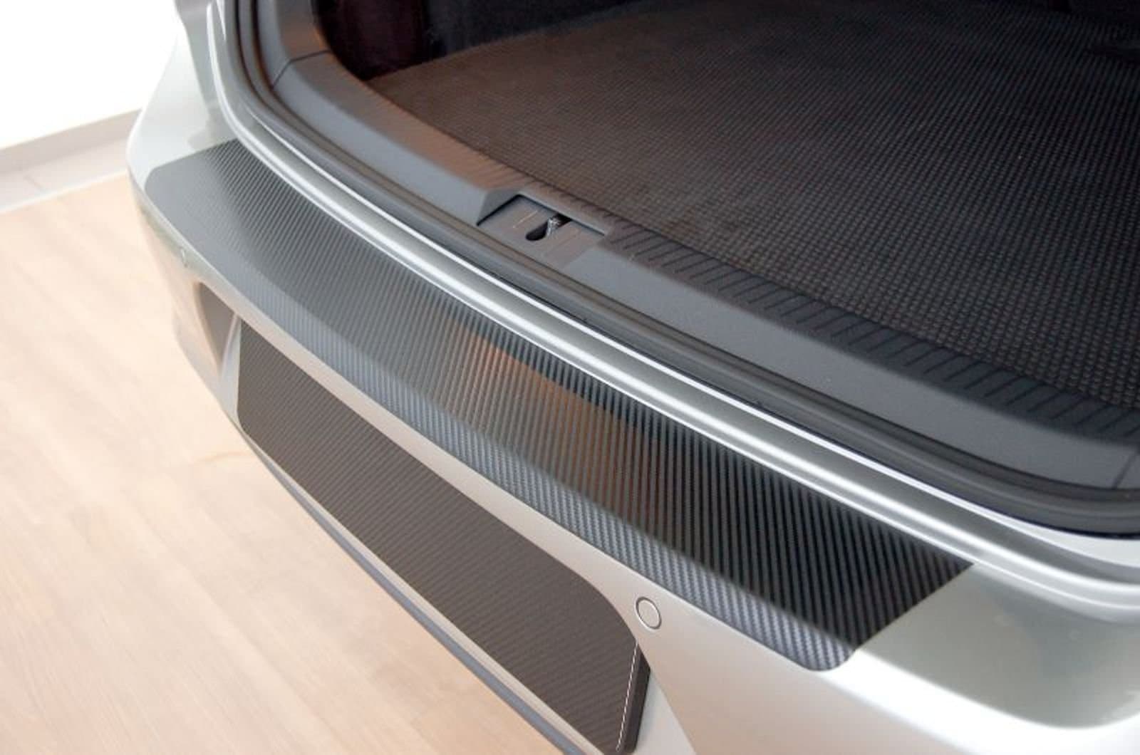 snudertech Rear Bumper Protector - Carbon-Style-Foil - BLACK