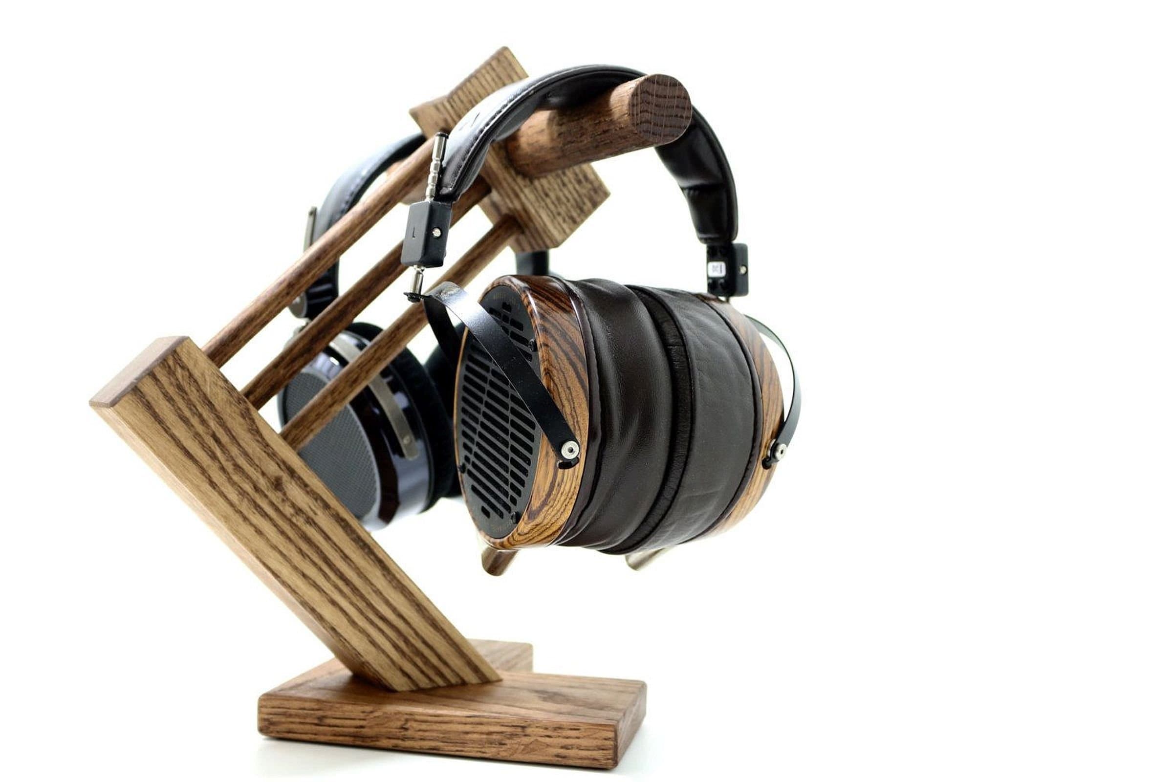 WoodWarmth Headphone Stand"Leto"
