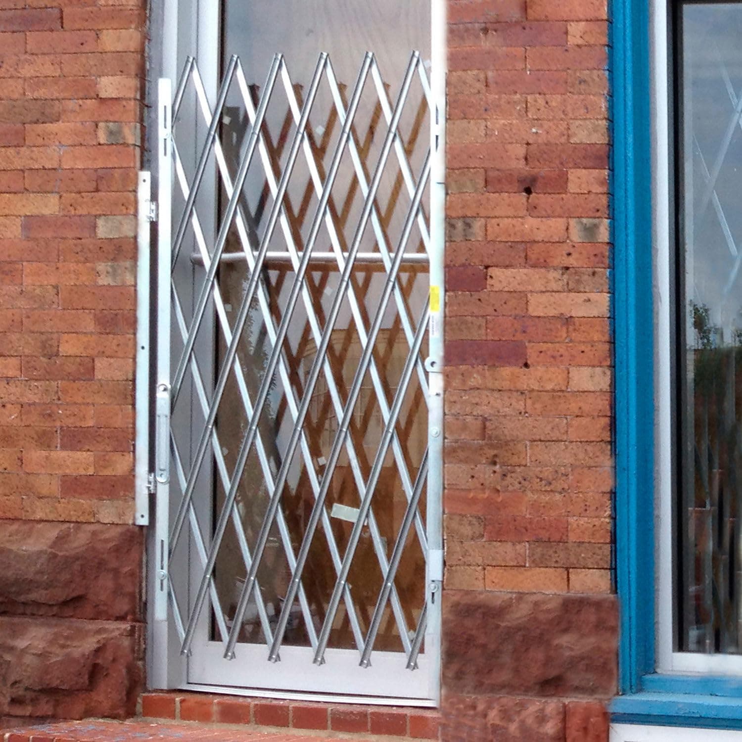 Folding Door Gate, 48" W x 31" H